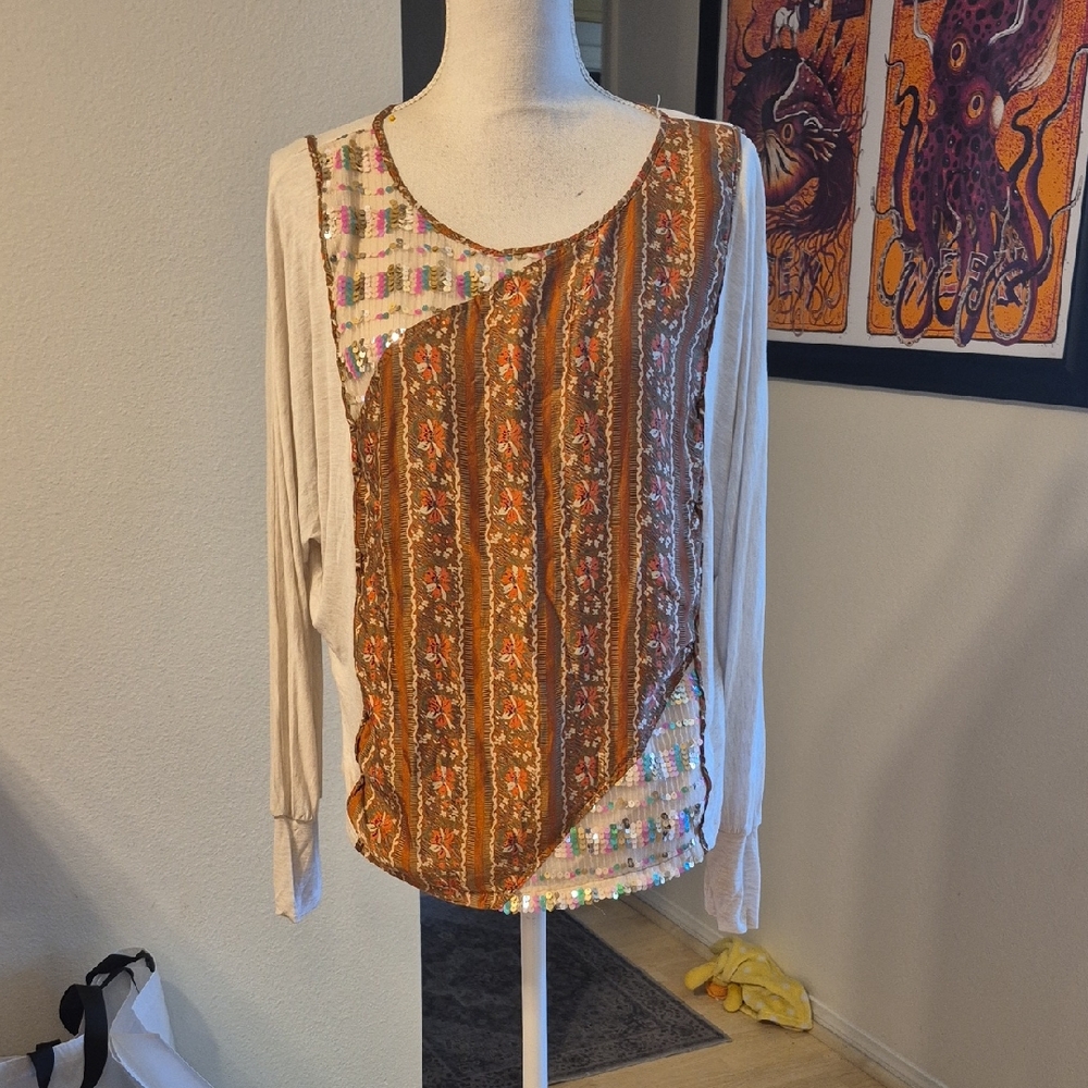 Tiny Sequin Tan & Orange 3/4 Batwing Sleev Shirt